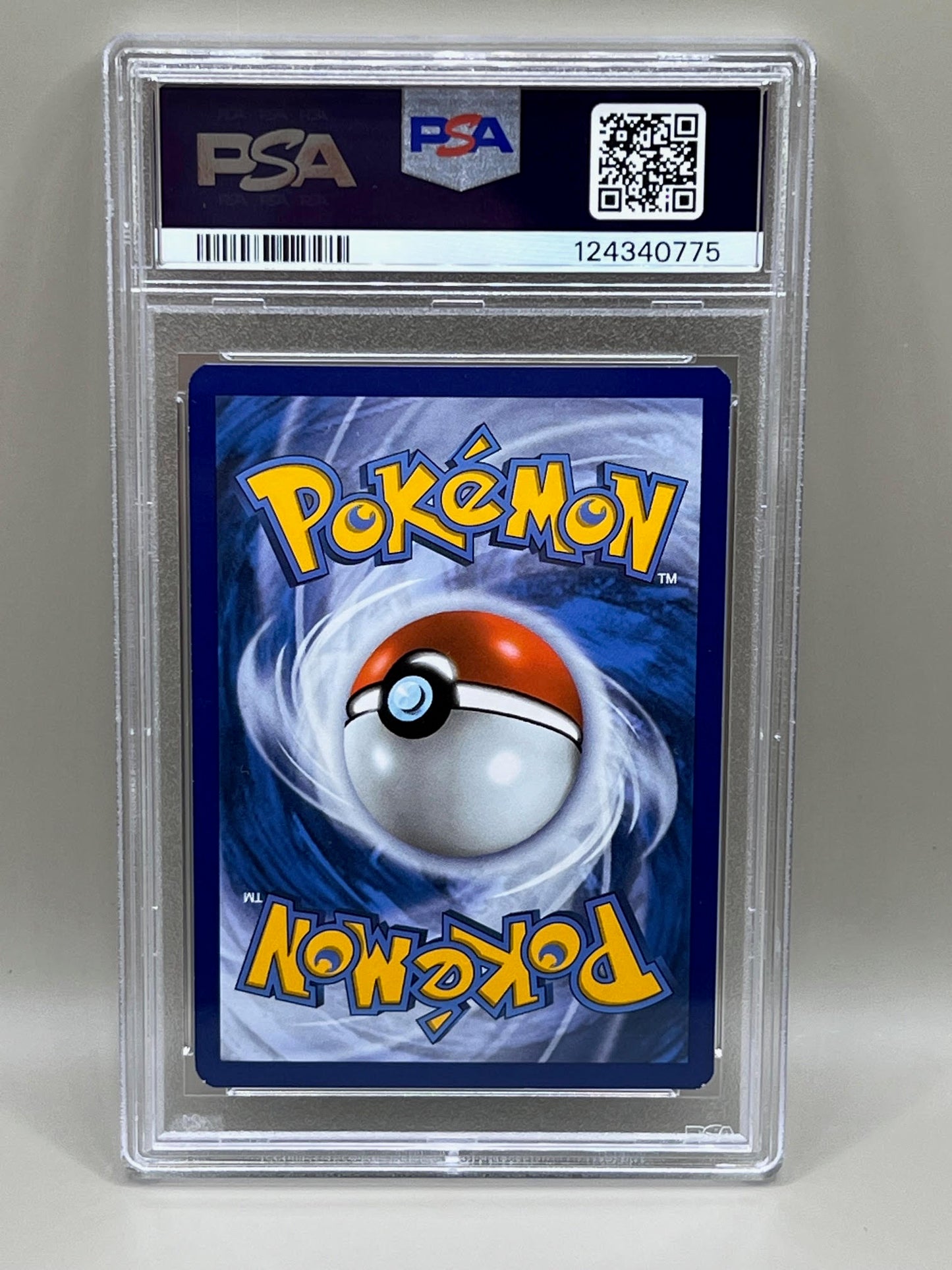 FULL ART PIKACHU PSA 8 CELEBRATIONS